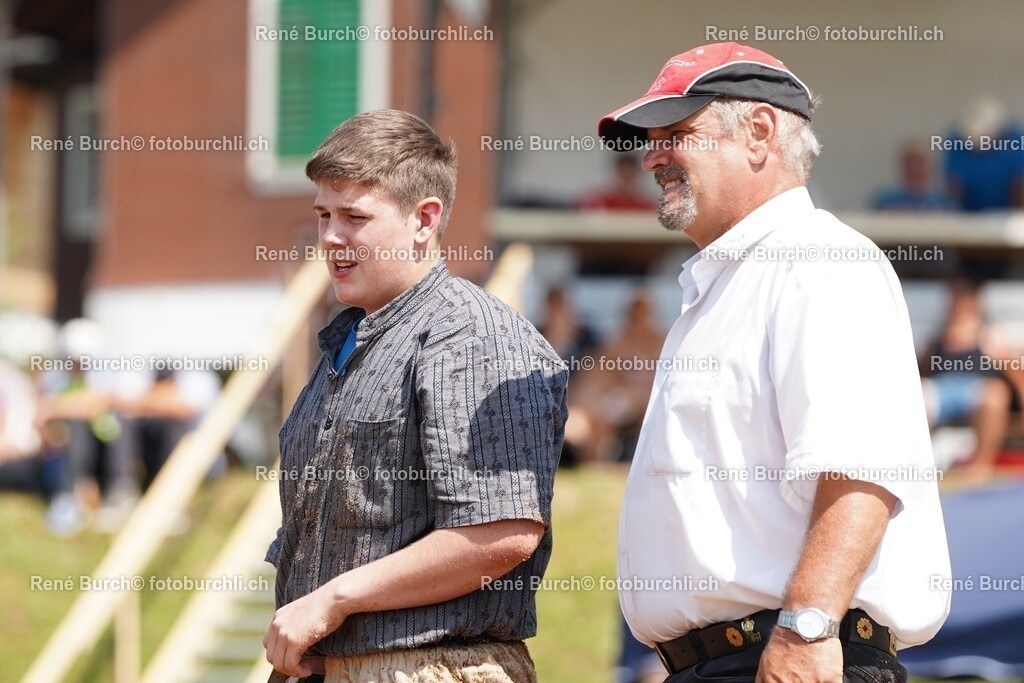 DSC05495 (2) | René Burch leidenschaftlicher Fotograf aus Kerns in Obwalden.  Hier finden sie Sport, Landschaft und Natur Fotografie.
 - Realisiert mit Pictrs.com
