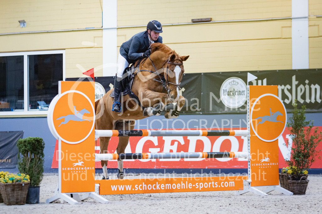 221112_Warstein_L-Spr-135 | Deine schönsten Turniermomente als professionelle Fotos! Entdecke hochwertige Pferdesport-Fotografie im Online-Shop. Jetzt Fotos finden & bestellen!