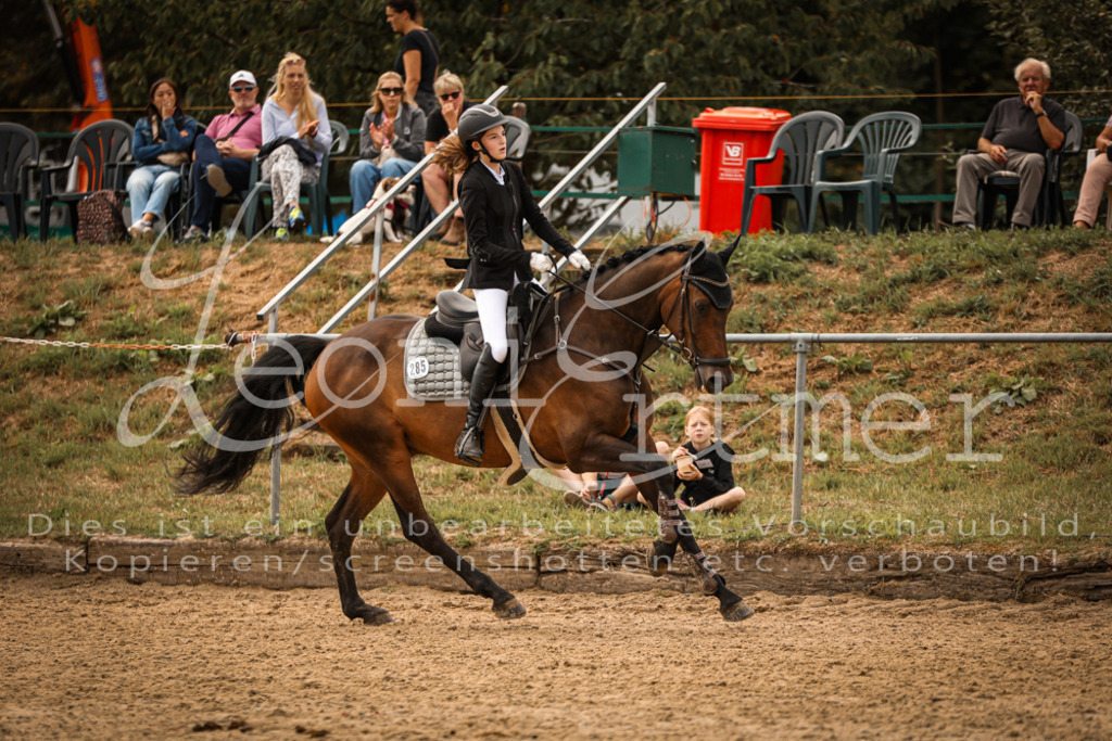 05.SoSpWB00254 | Leoni Ertmer Photography - Realisiert mit Pictrs.com