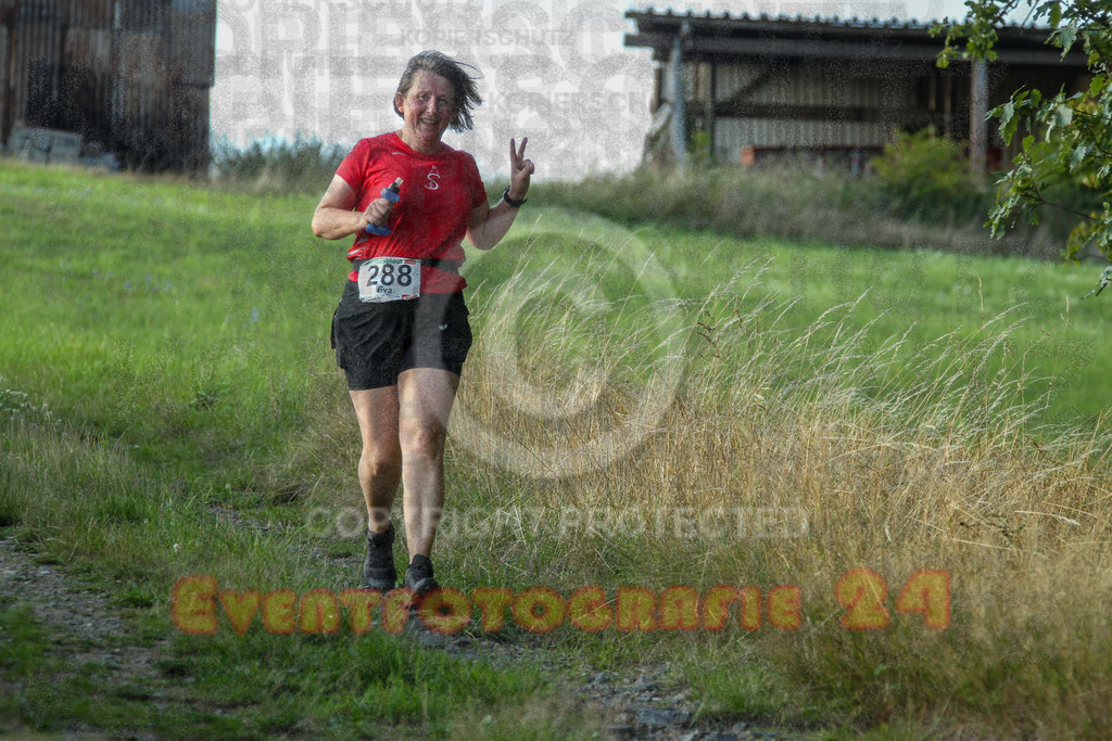 250801_1939_EV4_8842 | Sportfotografie im Rhein-Sieg Kreis, Köln, Bonn, NRW, Rheinland Pfalz, Hessen, etc. Unser Tätigkeitsfeld umfasst den Laufsport vom Volkslauf über den Marathon, Duathlon, Triathon bis zum Ultralauf wie Kölnpfad Ultra oder Schindertrail.