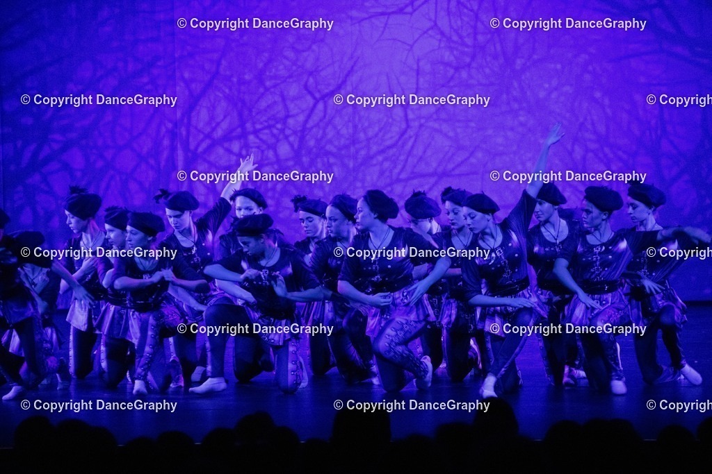 GPHY1674 | DanceGraphy - Realisiert mit Pictrs.com