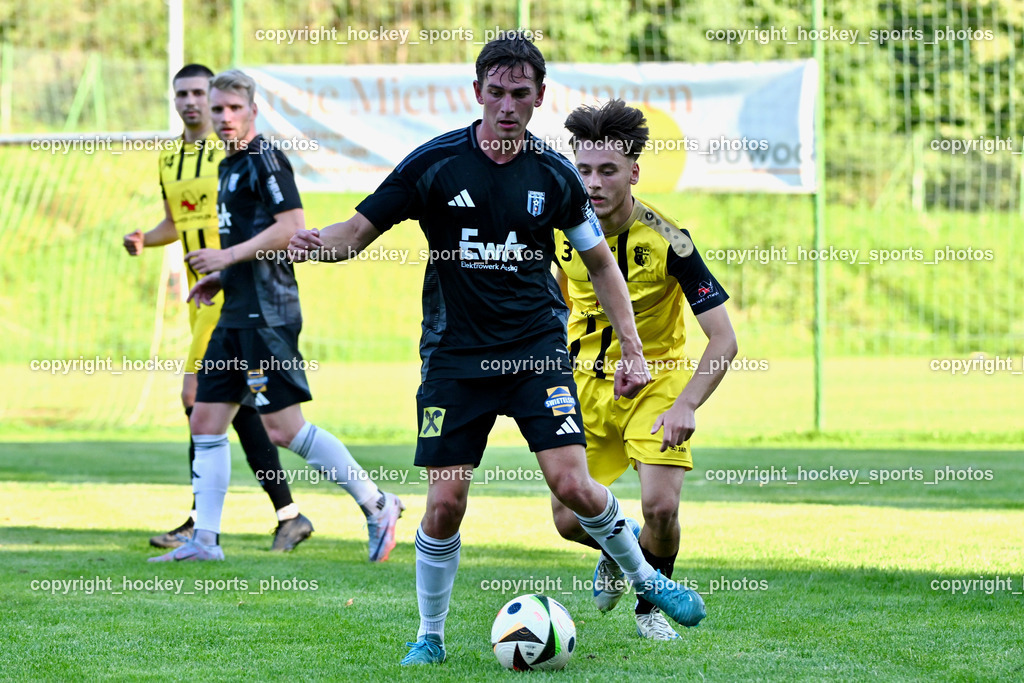 SV Arnoldstein vs. URC Thal Assling | #10 Julian Jakob Moser Thal Assling, #3 Marco Knezevic SV Arnoldstein, SV Arnoldstein vs. URC Thal Assling, SV Arnoldstein vs. URC Thal Assling am 09.08.2025 in Arnoldstein (Waldparkstadion Arnoldstein), Austria, (Photo by Bernd Stefan)