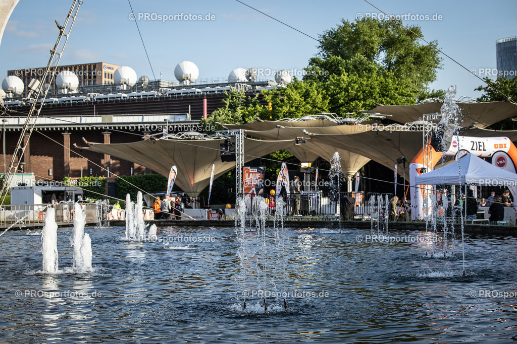 20. OBI Nachtlauf des ASV Koeln, 17.05.2023 | Koeln, 17.05.2023: Impressionen vom 20. OBI Nachtlauf des ASV Koeln rund um den Tanzbrunnen. Foto: Beautiful Sports Pressefotoagentur (www.beautiful-sports.com)