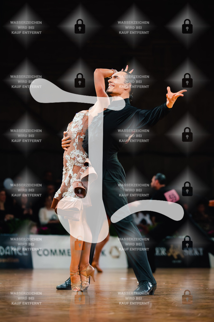 GOC 2025 - WDSF GrandSlam Latin 15th (8) Egor Kondratenko _ Mie Lincke Funch (Denmark)-2025-08-23-4805 | Webshop for digital downloads and prints of dance sport, event & show photographer Julian Link - Realisiert mit Pictrs.com