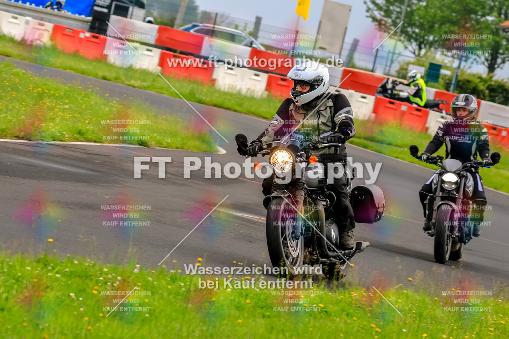 VBK-6842 | Hier findet Ihr Bilder von Touristenfahrten auf der Nürburgring Nordschleife oder von anderen Veranstaltungen die ich besucht habe. Viel Spass beim Durch Schauen 