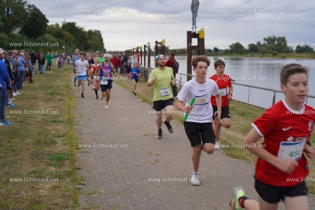 DSC05242 | Lichterlauf  - Realisiert mit Pictrs.com
