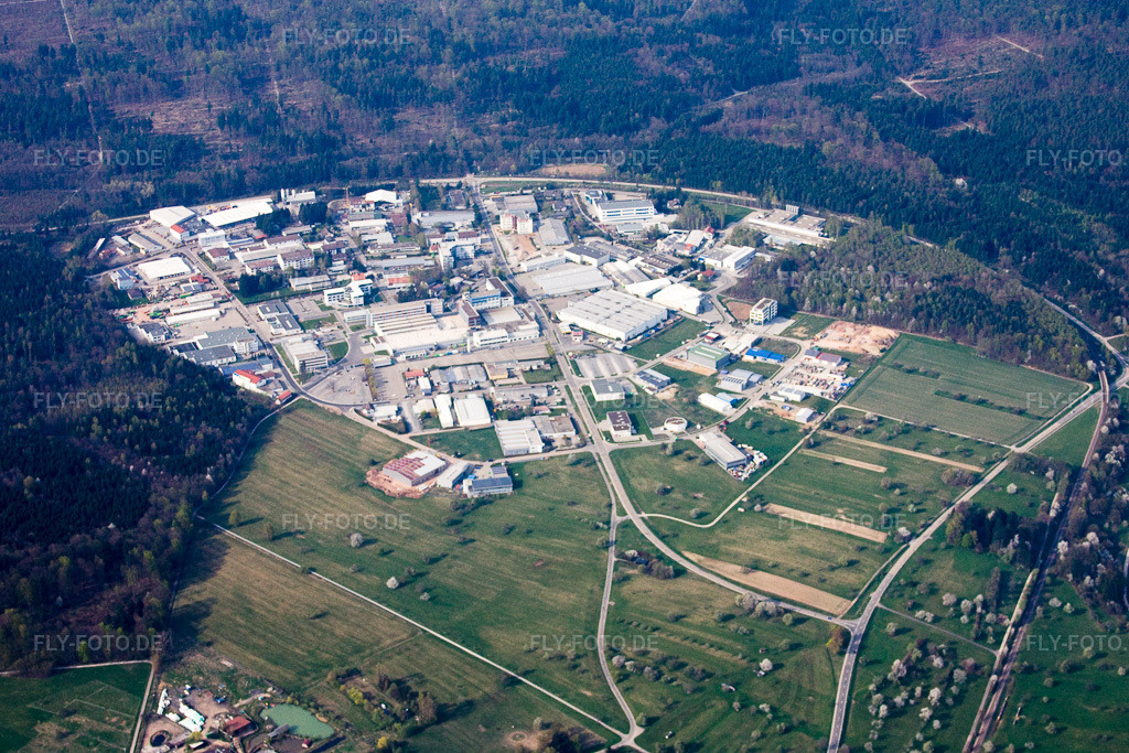 Luftbild: Ittersbach, Industriegebiet im Ortsteil Im Stockmädle in Karlsbad im Bundesland Baden-Württemberg in Deutschland. Foto: IMG_17707.jpg vom 12.04.2009 durch Werner Riehm/FLY-FOTO.de