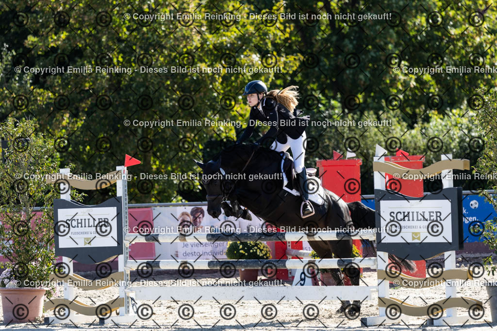 CL5A1380 | Emilia Reinking Fotografie - Realisiert mit Pictrs.com