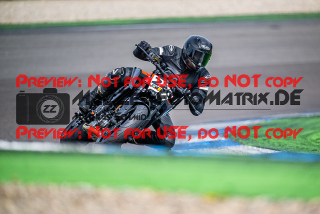 MaZZes_FotoMatrix_230410_5090 | GELB