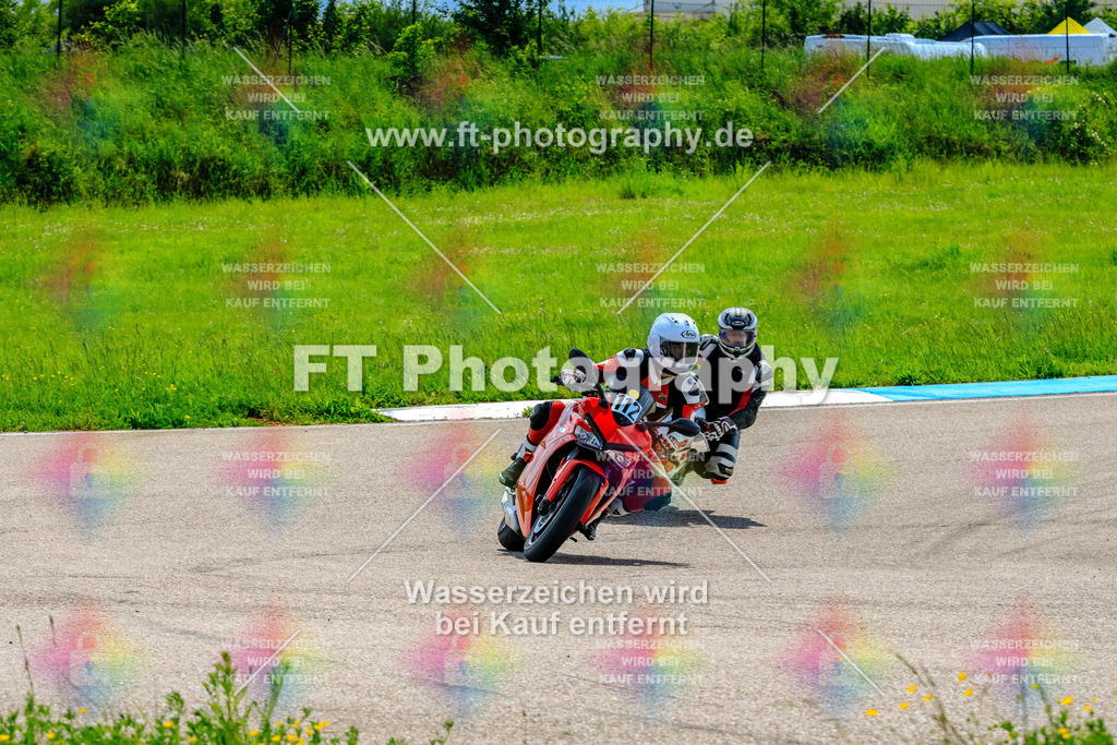 MotoTeam-0233 | Hier findet Ihr Bilder von Touristenfahrten auf der Nürburgring Nordschleife oder von anderen Veranstaltungen die ich besucht habe. Viel Spass beim Durch Schauen 