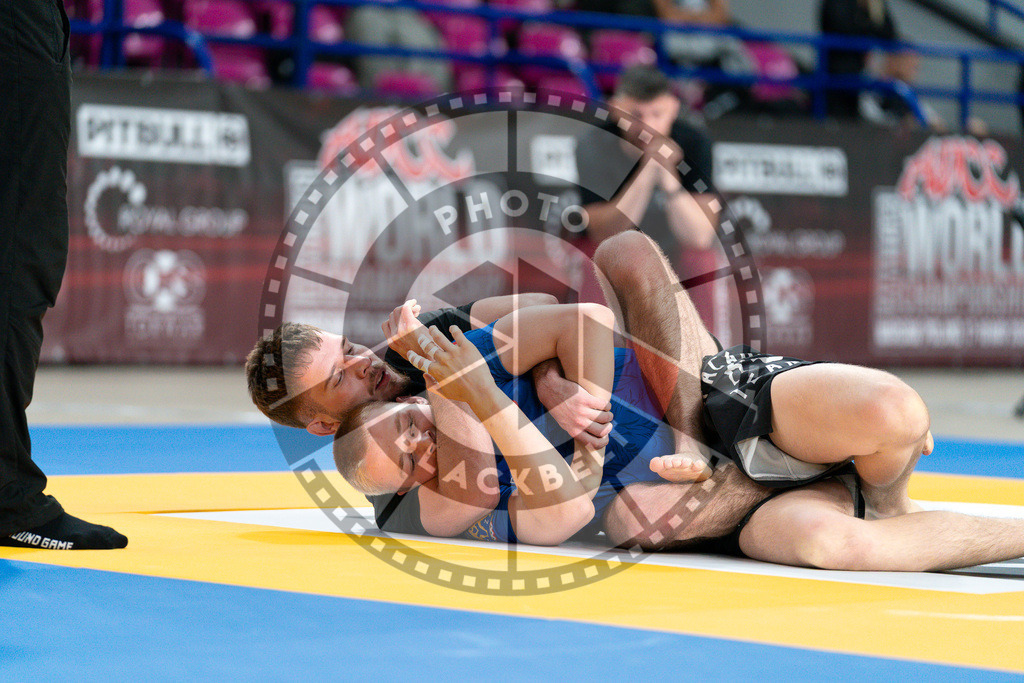 20250517PBB0027 | Athletes compete during the first day of the ADCC Amateur World Championship on May 15, 2025 in Warsaw, Poland. © Chiara Dazi / photoblackbelt