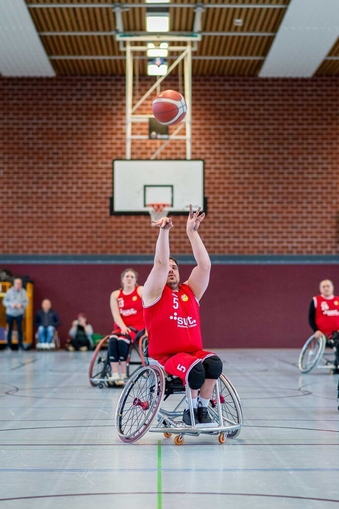 2024-12-07-0178 | Ralph Kunze - Realisiert mit Pictrs.com