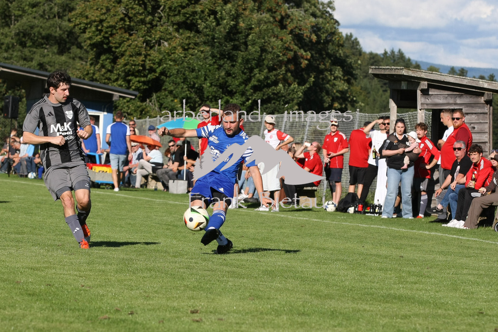 993T1677 | Medien- Sport- Entertainmentfotos