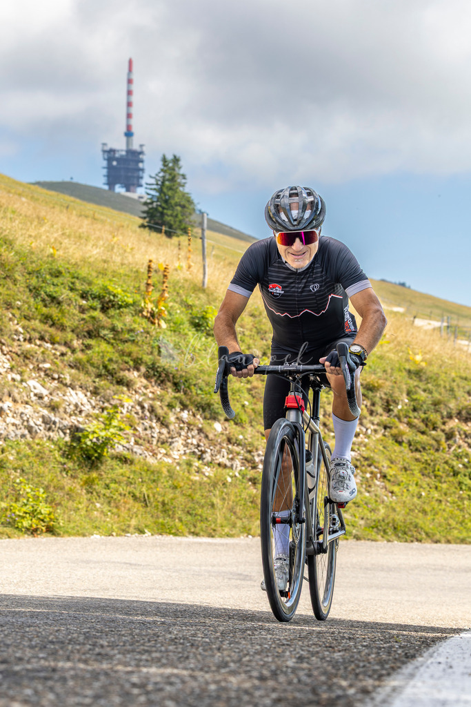 _01A4517 | Sportbilder, Sportfotograf, Hochzeits- und Eventfotografin, Flugshows, Portraits und Tiershooting, Aviation, Downhill, Nationalleague, Swissleague, International