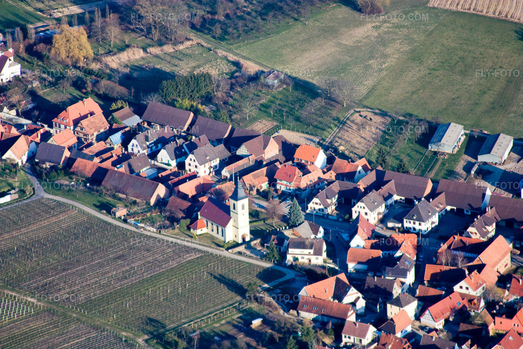 Aerial view: View of the town in Rott in the state Bas-Rhin, France.Photo: IMG_17485.jpg taken on 03/21/2009 by Werner Riehm/FLY-FOTO.comResolution of the original: 4272 x 2848 px