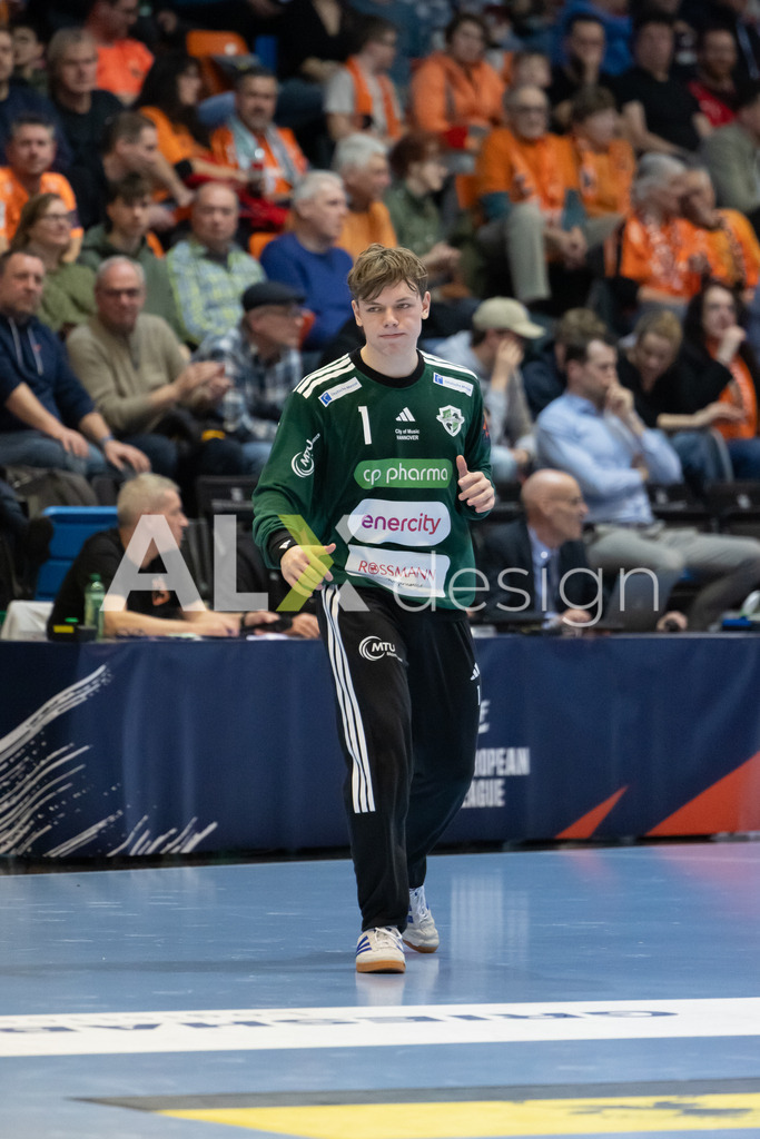 Handball I Herren I Saison 2025-2026 I EHF EUROPEAN LEAGUE 2025/26 | Men I Main Round I 2. Spieltag I Kadetten Schaffhausen - TSV Hannover-Burgdorf I 24.02.2026 | 1 Nils Waterstrat (DE) (TSV Hannover-Burgdorf) – Torhüter - Realisiert mit Pictrs.com