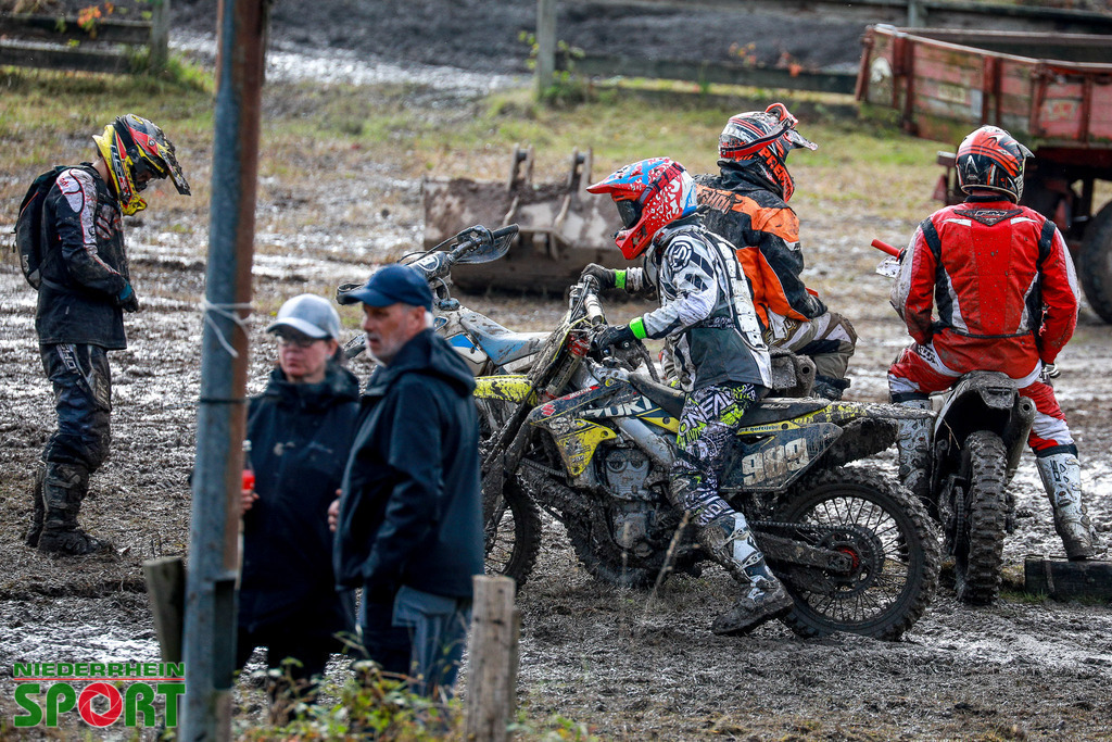 OpenTrack2024_Samstag_207 | Bildergalerie von Sport-Ereignissen aber auch von weiteren spannenden Dingen - nicht nur vom Niederrhein. In Anlehnung an den bekannten Spruch von Hanns Dieter Hüsch heißt das Motto: "Niederrhein ist überall".  - Realisiert mit Pictrs.com