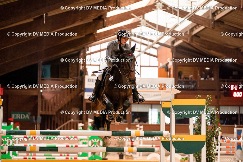 Springen Tag 1-677 | dv-media-shop - Realisiert mit Pictrs.com