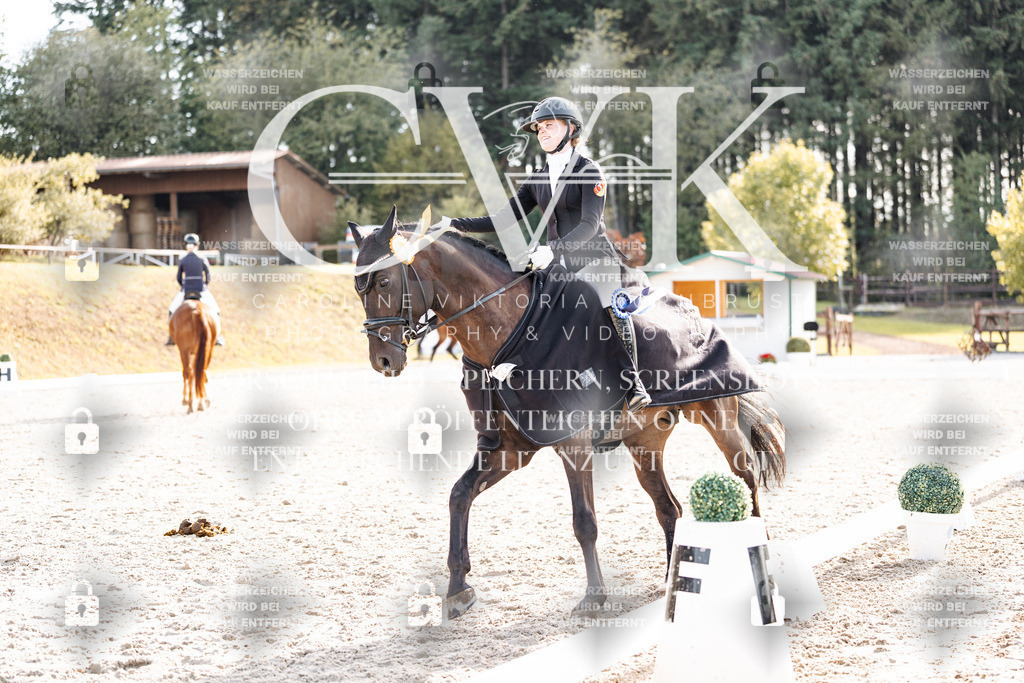 CK901820 | Turnierfotografie Pferdefotografie Trier Rheinland-Pfalz Pferdesport Reitsport Tierfotografie Sportfotografie Pferdevideo Pferdevideografie Equestrianvideography equestrianphotography  - Realisiert mit Pictrs.com
