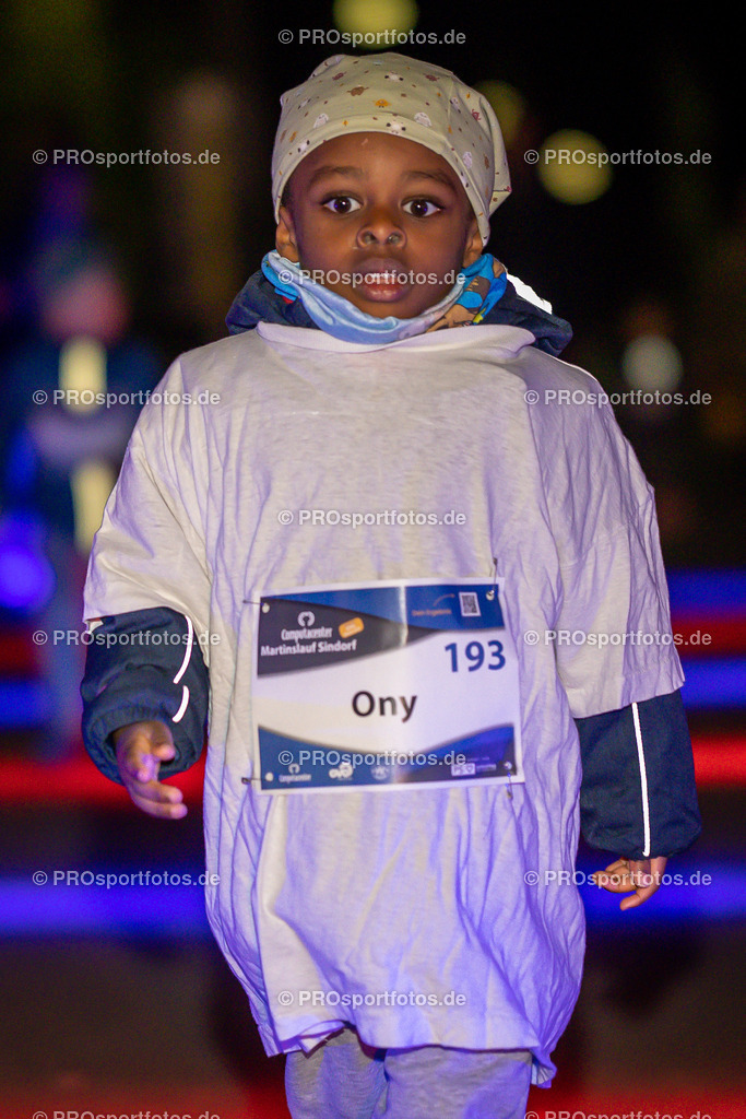 Computacenter Martinslauf Sindorf 2022 in Kerpen-Sindorf, 10.11.2022 | Impressionen vom Computacenter Martinslauf Sindorf 2022 am 10.11.2022 in Kerpen-Sindorf (Nordrhein-Westfalen).