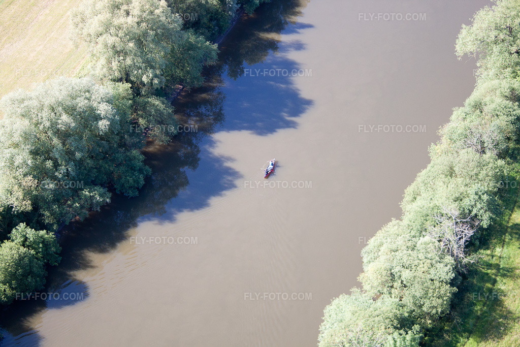 Aerial view: River Severn near Sandhurst in Ashleworth in the state England, Great Britain. – Photo: IMG_40732(39692).jpg taken on 06/11/2011 by Werner Riehm/FLY-FOTO.com – Resolution of the original: 4752 x 3168 px