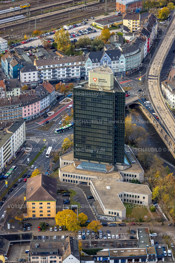 Hagen251102591 | Luftbild, Hochhaus ehemalige Agentur für Arbeit Jobcenter, Mittelstadt, Hagen, Ruhrgebiet, Nordrhein-Westfalen, Deutschland