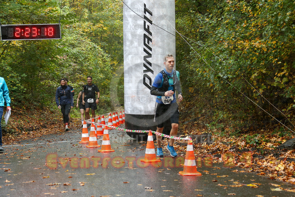 241027_0923_EX1_3285 | Sportfotografie im Rhein-Sieg Kreis, Köln, Bonn, NRW, Rheinland Pfalz, Hessen, etc. Unser Tätigkeitsfeld umfasst den Laufsport vom Volkslauf über den Marathon, Duathlon, Triathon bis zum Ultralauf wie Kölnpfad Ultra oder Schindertrail.