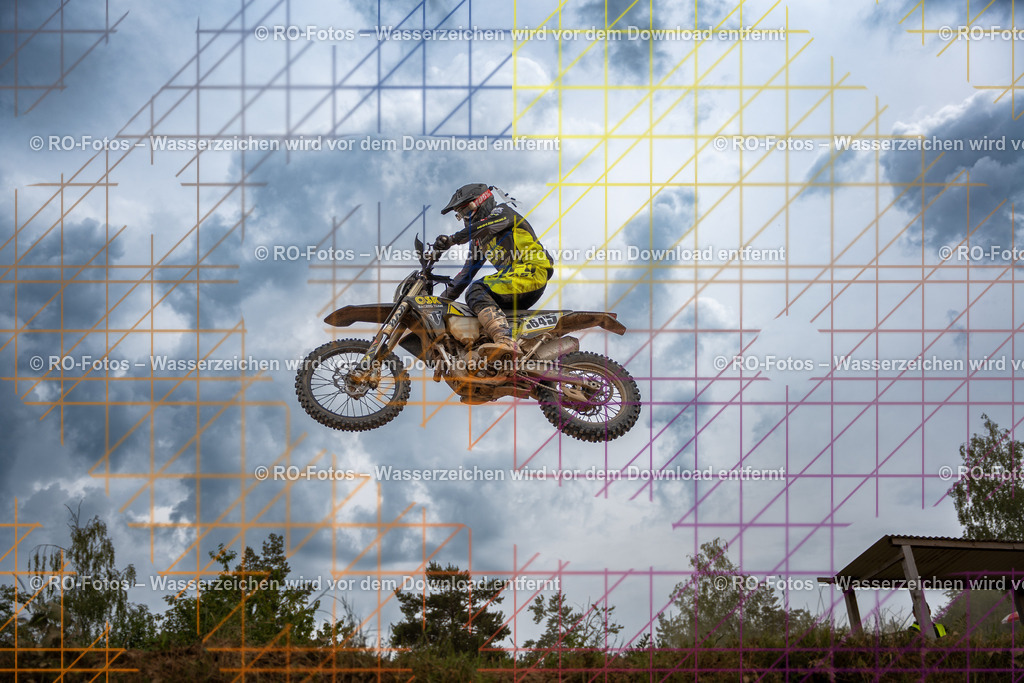 Niederwürzbach 4 Lauf-1568 | Sportfotografie von RO-Fotos: Motorsport, Motocross, Enduro, Laufveranstaltungen und Triathlon. Professionelle Fotos von Sportlern und Events. - Realisiert mit Pictrs.com