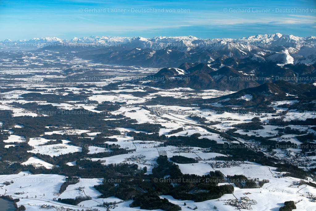 3900192 | Alpenvorland von Rosenheim in Richtung Salzburg