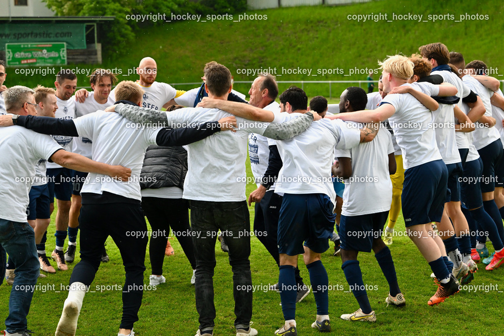 ATUS Velden Meisterfeier 2023 20.5.2023 | Jubel ATUS Velden Mannschaft