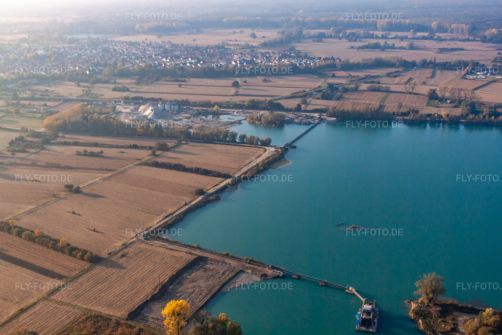Luftbild: Hagenbach Kiesweier in Hagenbach im Bundesland Rheinland-Pfalz in Deutschland. Foto: IMG_46060.jpg vom 23.10.2011 durch Werner Riehm/FLY-FOTO.de