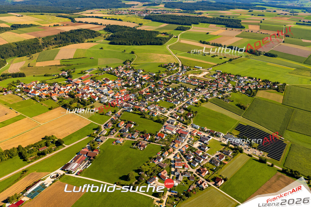 Luftaufnahme von  Rögling - Die Luftaufnahme wurde 2025 vom UL-Flugzeug heraus erstellt ( keine Drohne ) - Hochauflösende Luftaufnahme - für professionelle Ausdrucke geeignet. Die Geschenkidee !Mit Lizenz und Bildrechte bestellbar