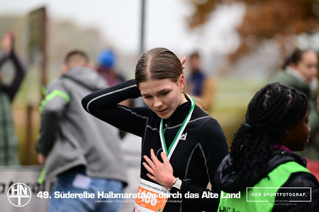 Süderelbe Halbmarathon 2025 I 09.11.2025 I Fotograf_DerSportfotograf.I 00592 | Der Sportfotograf. - Realisiert mit Pictrs.com