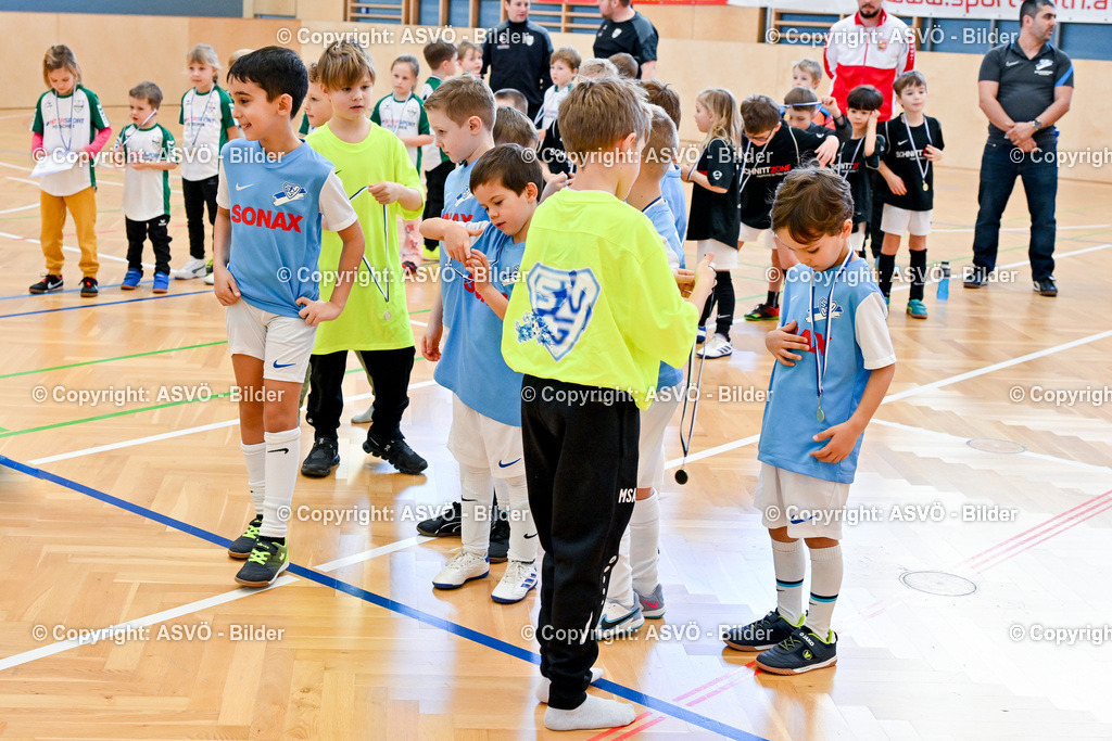 ASVÖ_ Fussballturnier SV Gallneukirchen_ 08.02.2025-135 | 08.02.2025, Gallneukirchen, AUT, ASVÖ, Fussball Nachwuchs Hallenturnier 2025, SV Gallneukirchen im Bild Teilnehmer U 7©Harald Dostal / fodo.media - Realisiert mit Pictrs.com
