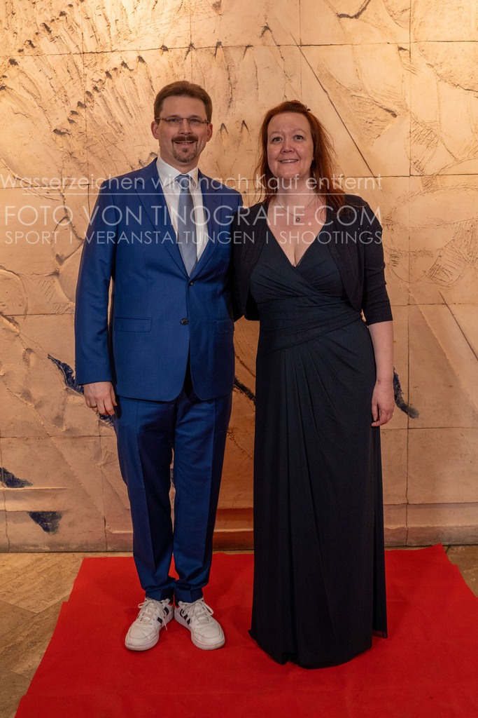 CCC_Frühlingsball_Teppich_byTINOGRRAFIE-107 | (c) TINOGRAFIE.COM