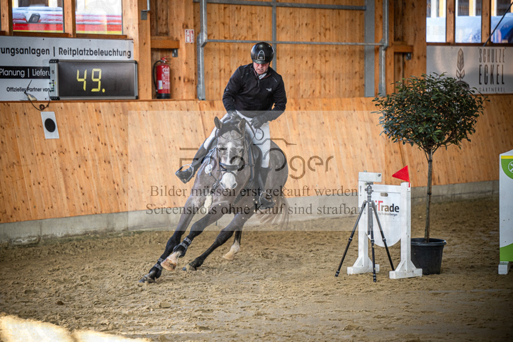DOS_1863 | Entdecke hochwertige Reitturnierfotos von Foto Oger. Professionell, emotional und authentisch – jetzt Lieblingsmomente im Shop bestellen.Deutschlandweite Turnierfotografie. - Realisiert mit Pictrs.com