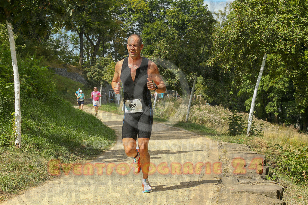 250824_1414_EX1_5461 | Sportfotografie im Rhein-Sieg Kreis, Köln, Bonn, NRW, Rheinland Pfalz, Hessen, etc. Unser Tätigkeitsfeld umfasst den Laufsport vom Volkslauf über den Marathon, Duathlon, Triathon bis zum Ultralauf wie Kölnpfad Ultra oder Schindertrail.