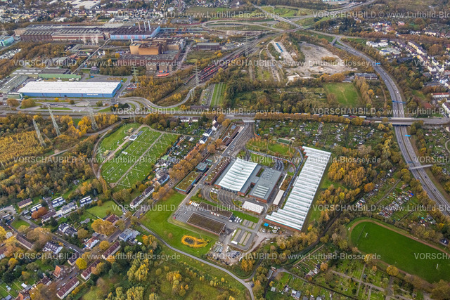 Bochum231102782 | Luftbild, BOGESTRA Betriebshof Engelsburg, Straßenbahnbetrieb und Werkstatt, Energiestromstation Bochum, Gelände und Deponie Reststoffaufbereitung Thiemannshof mit Rangierbahnhof und thyssenkrupp Steel Industrieanlagen, Kruppwerke, Bochum, Ruhrgebiet, Nordrhein-Westfalen, Deutschland