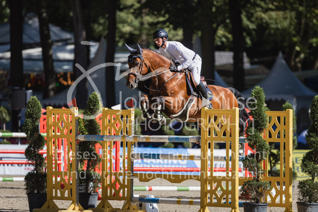 230908_OWLCh_MediumTour-101 | Deine schönsten Turniermomente als professionelle Fotos! Entdecke hochwertige Pferdesport-Fotografie im Online-Shop. Jetzt Fotos finden & bestellen!
