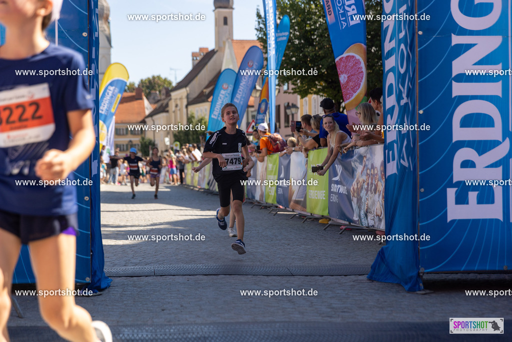 VJ__3264 | Stadtlauf Erding 2025 #stadtlauferding #erdingstadtlauf #stadtlauf_erding #laufmotivation #trisporterding #yourpictrs #sportshot_your_pictrs