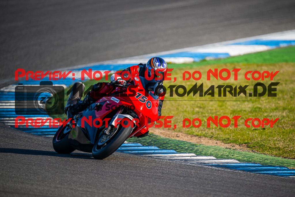 MaZZes_FotoMatrix_230410_1748 | ROT