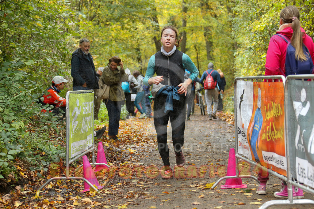 251026_1318_EX1_3187 | Sportfotografie im Rhein-Sieg Kreis, Köln, Bonn, NRW, Rheinland Pfalz, Hessen, etc. Unser Tätigkeitsfeld umfasst den Laufsport vom Volkslauf über den Marathon, Duathlon, Triathon bis zum Ultralauf wie Kölnpfad Ultra oder Schindertrail.
