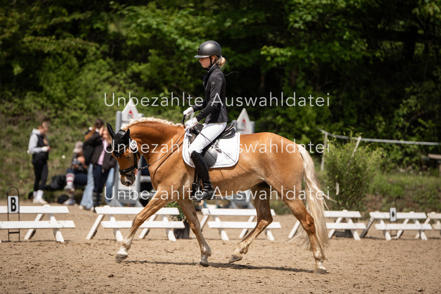 Bad_Meinberg_05871 | saradresslerfotografie - Realisiert mit Pictrs.com