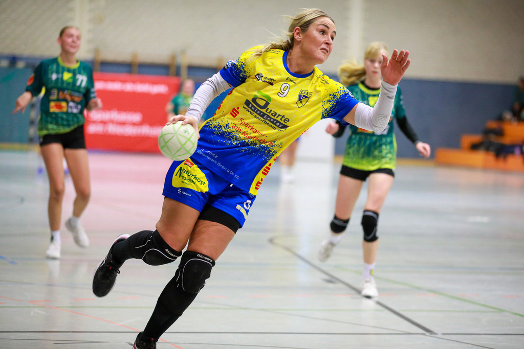 SVN_ SVFriedrichsfeld_141224_081 | Bildergalerie von Sport-Ereignissen aber auch von weiteren spannenden Dingen - nicht nur vom Niederrhein. In Anlehnung an den bekannten Spruch von Hanns Dieter Hüsch heißt das Motto: "Niederrhein ist überall".  - Realisiert mit Pictrs.com