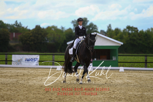 DKP44750 | Turniersportfotografie; Pferdefotografie; Dressurfotografie