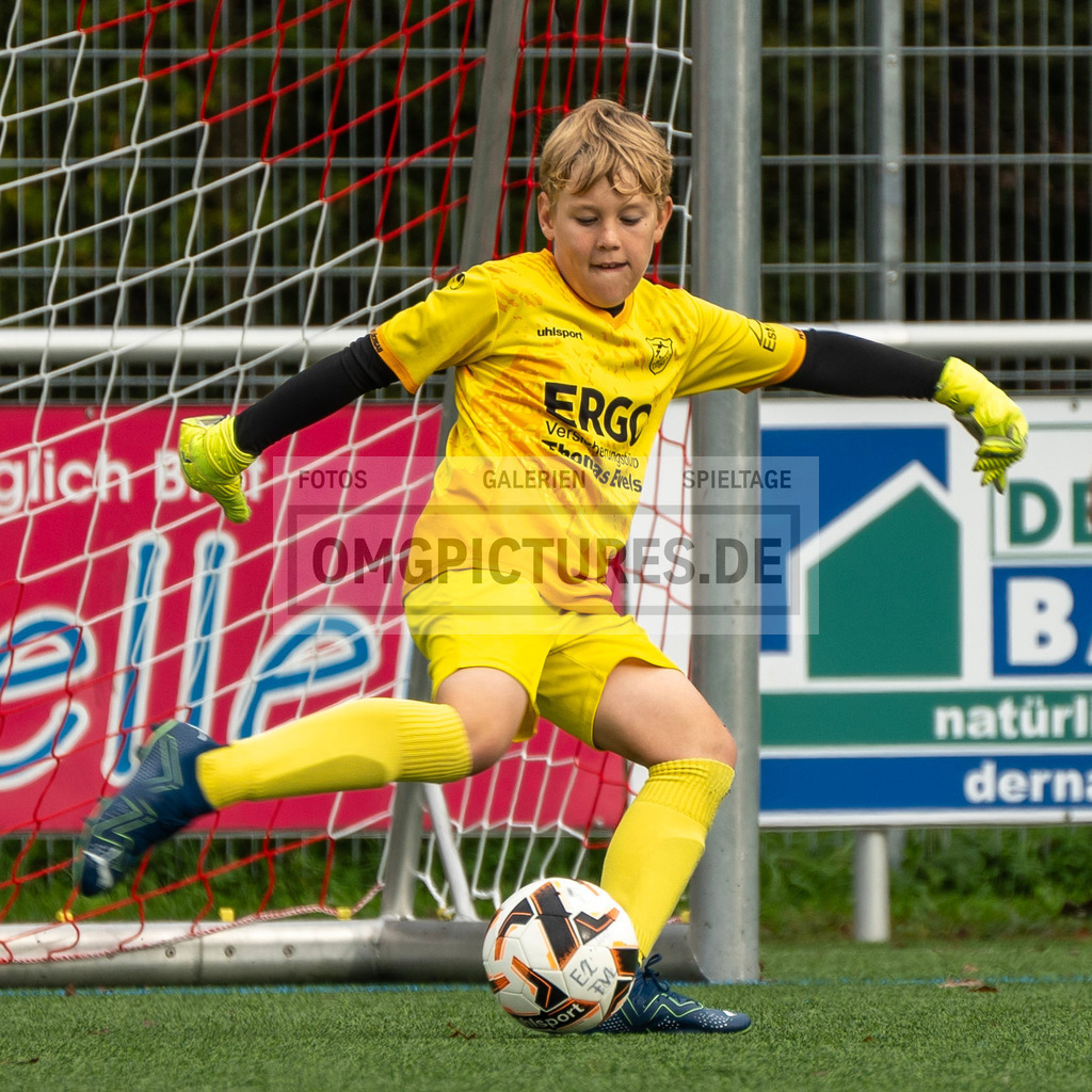 _DSC7330 | www.omgpictures.de, Sportfotograf, Verein, Fotograf, Baden Württemberg, Stuttgart, Heilbronn, omgpictures, Spieltag,  - Realisiert mit Pictrs.com