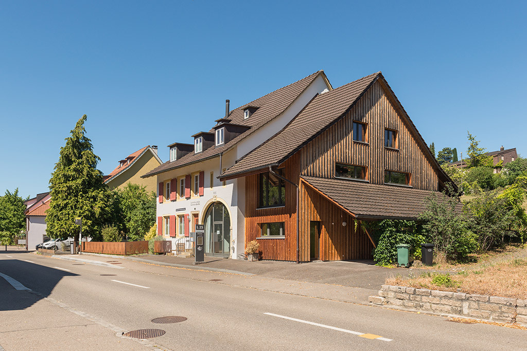 Pfarrhaus | in Lupsingen, Baselland, Schweiz - Realisiert mit Pictrs.com