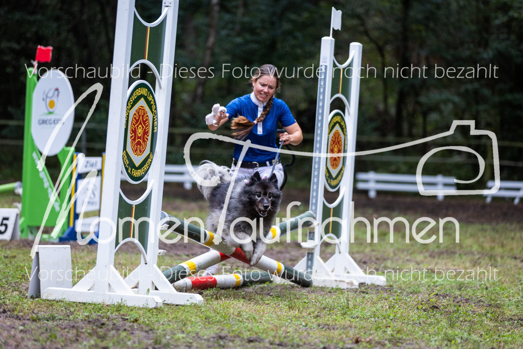 HB-JaD-025 | MomenTaufnahmen Pferdesportfotos