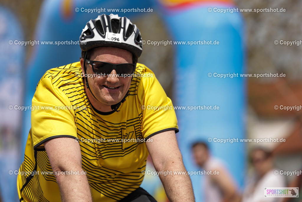 VJ__9819 | Neusiedlersee Radmarathon 2026@sportshot_your_pictrs #yourpictures#roadtowm2029 #nrm #neusiedlerseeradmarathon #neusiedlersee #neusiedlerseetourismus #burgenland #mörbisch #nrm26 #burgenlandtourismus #voglundco #poweredbyburgenlandtourismus #radsport #rad #marathon #ucigranfondo #visitburgenland #ucigranfondoworldseries