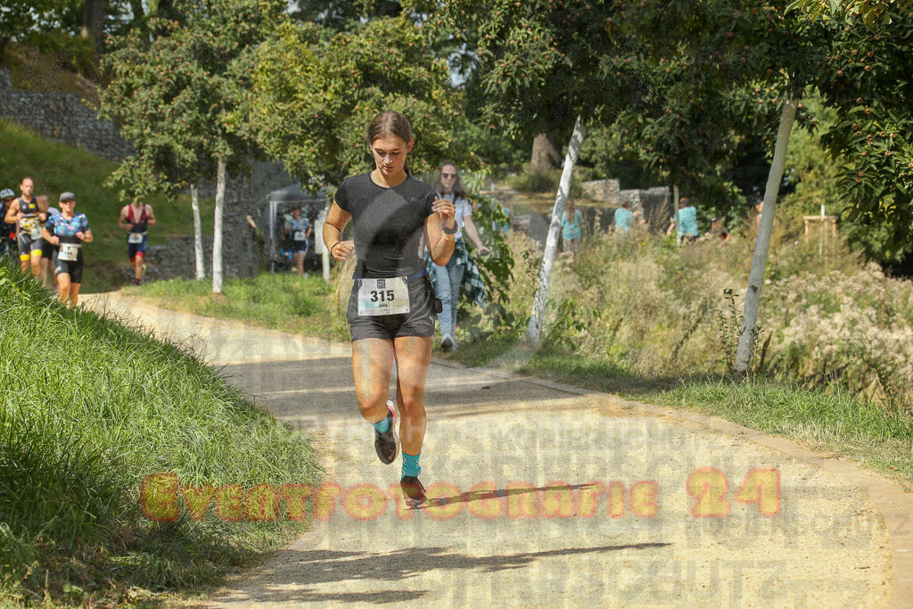 250824_1331_EX1_2701 | Sportfotografie im Rhein-Sieg Kreis, Köln, Bonn, NRW, Rheinland Pfalz, Hessen, etc. Unser Tätigkeitsfeld umfasst den Laufsport vom Volkslauf über den Marathon, Duathlon, Triathon bis zum Ultralauf wie Kölnpfad Ultra oder Schindertrail.
